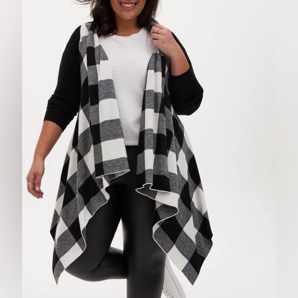 Torrid Black and White Checkered Open Front Jacket Size 3